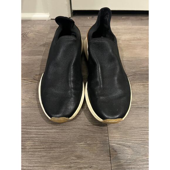 Vince Black Leather Slip on shoes - Picture 1 of 6